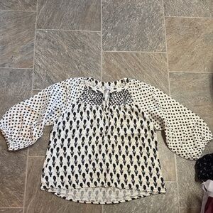 Zara Black and White Patterned Blouse